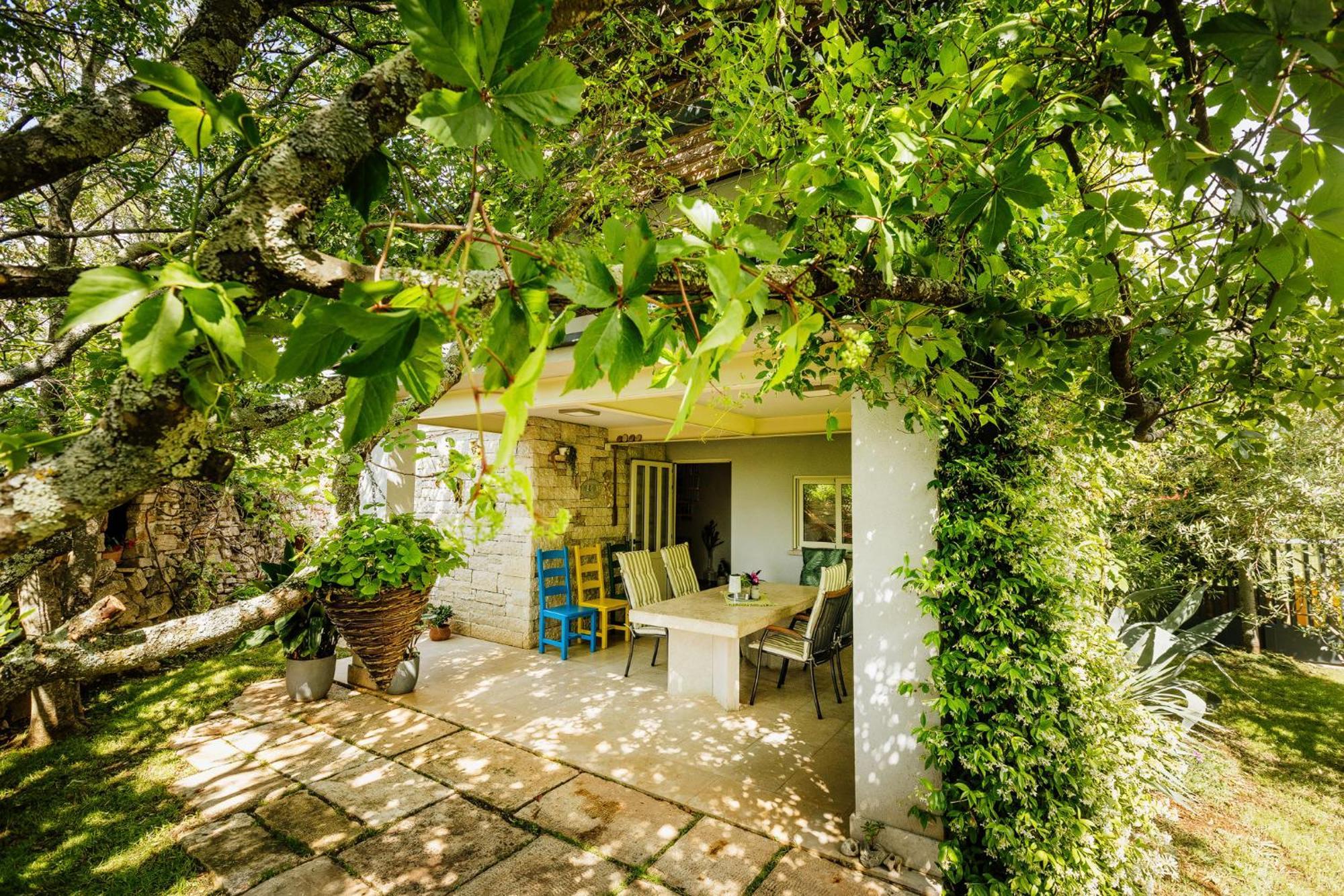 Peroj'S Green Oasis - Holiday Home Exterior foto